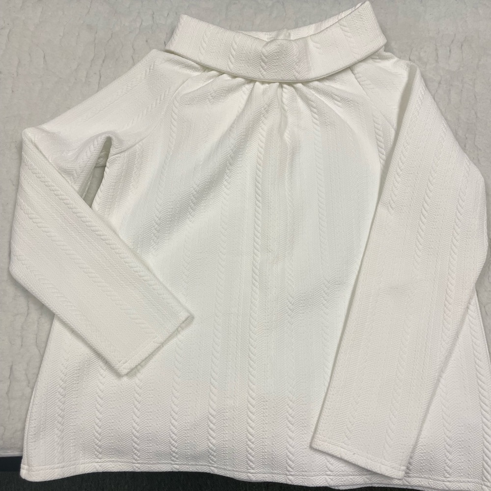 Sail to Sable cableknit sweater